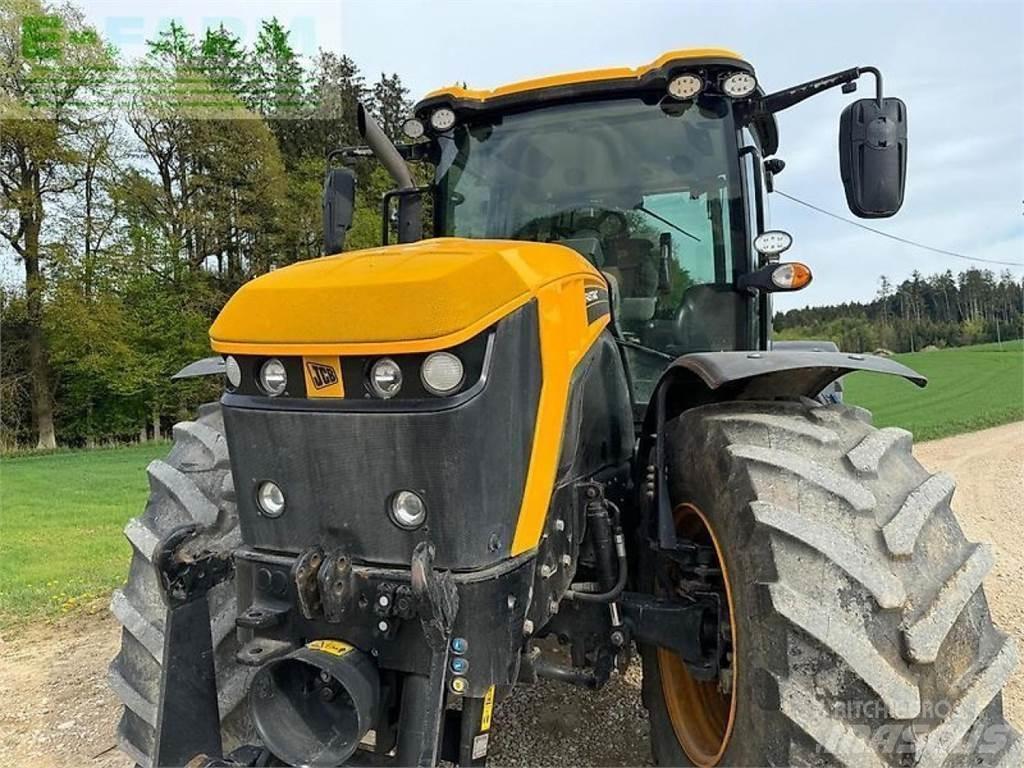 JCB fastrac 4220 Трактори