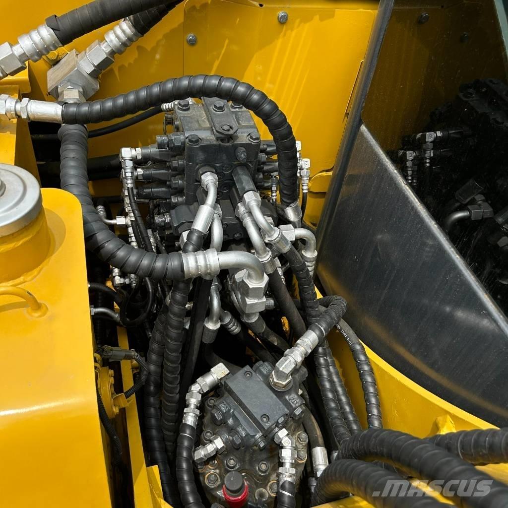 Komatsu 70-8 Гусеничні екскаватори