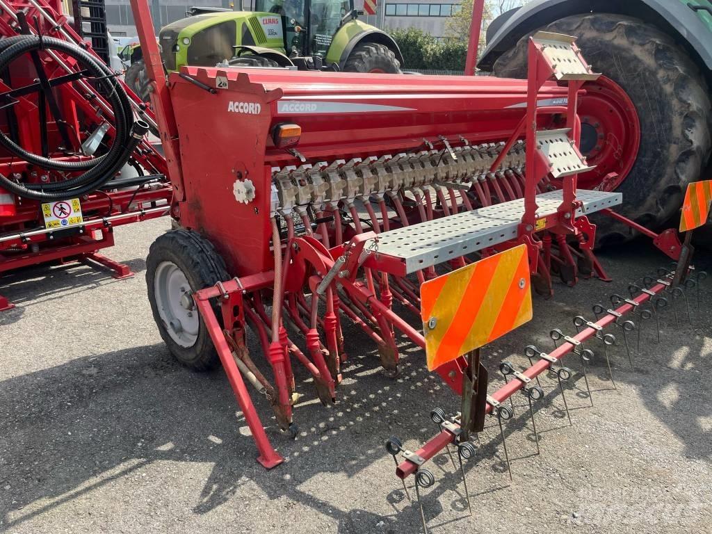 Accord M DRILL PRO Високоточні сівалки