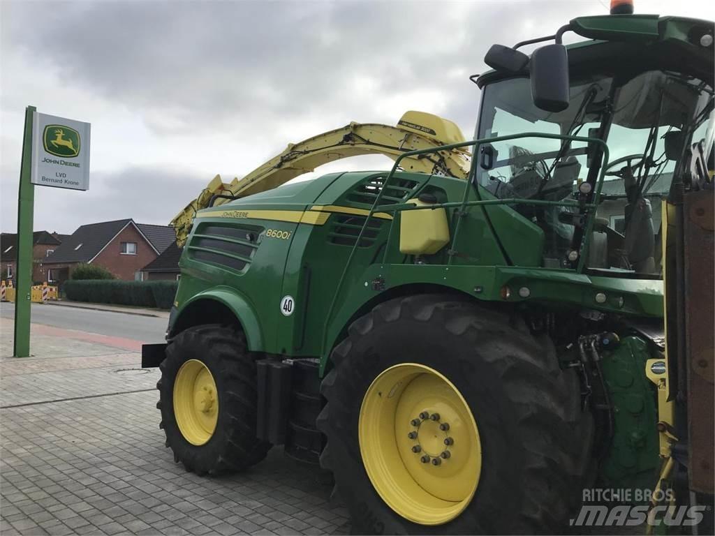 John Deere 8600 Кормозбиральні комбайни