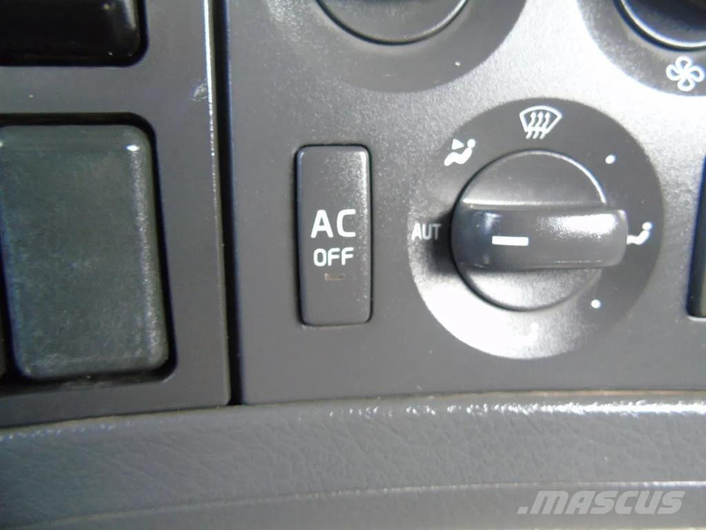 Volvo FM 340 + 19T Вантажівки з гаковим підйомом