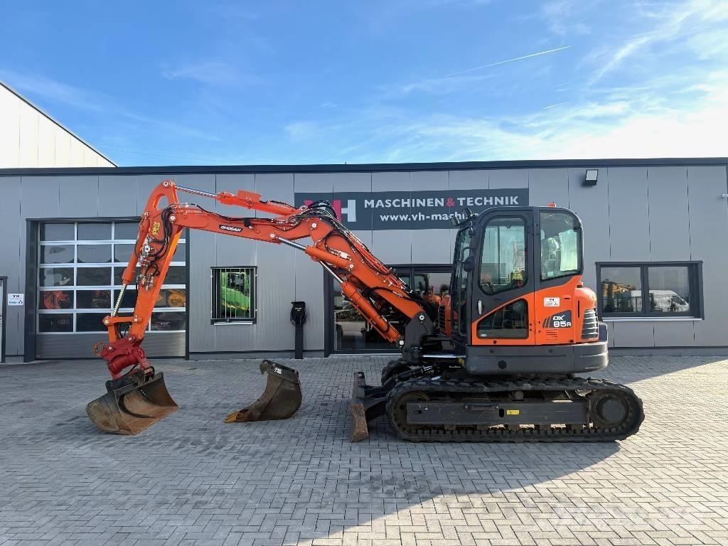 Doosan DX 85 R Середні екскаватори 7т. - 12т.