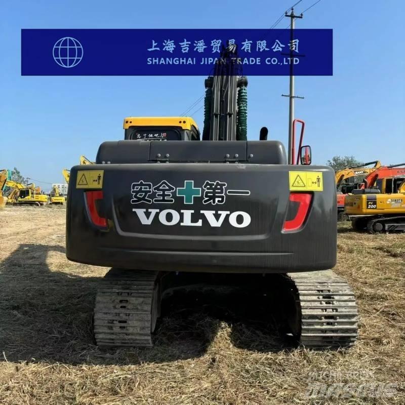 Volvo EC 210 Гусеничні екскаватори