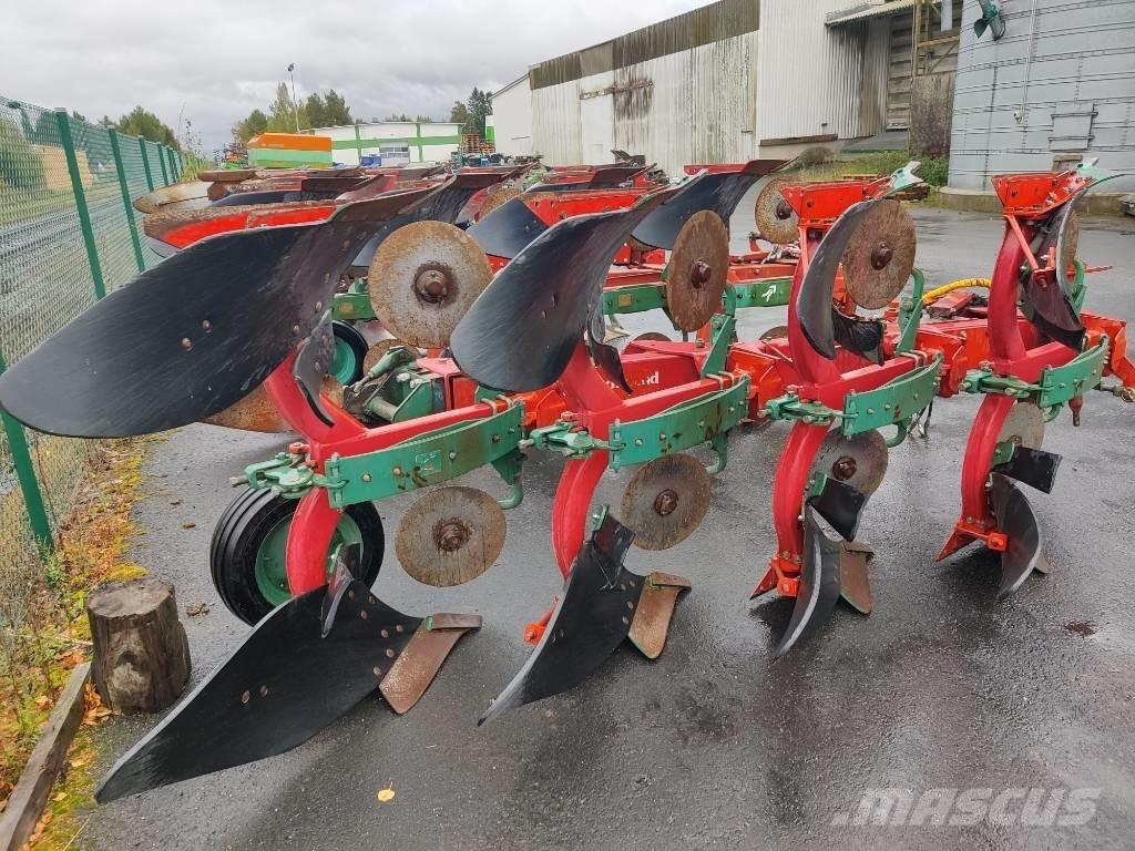 Kverneland EG85 Реверсивні плуги