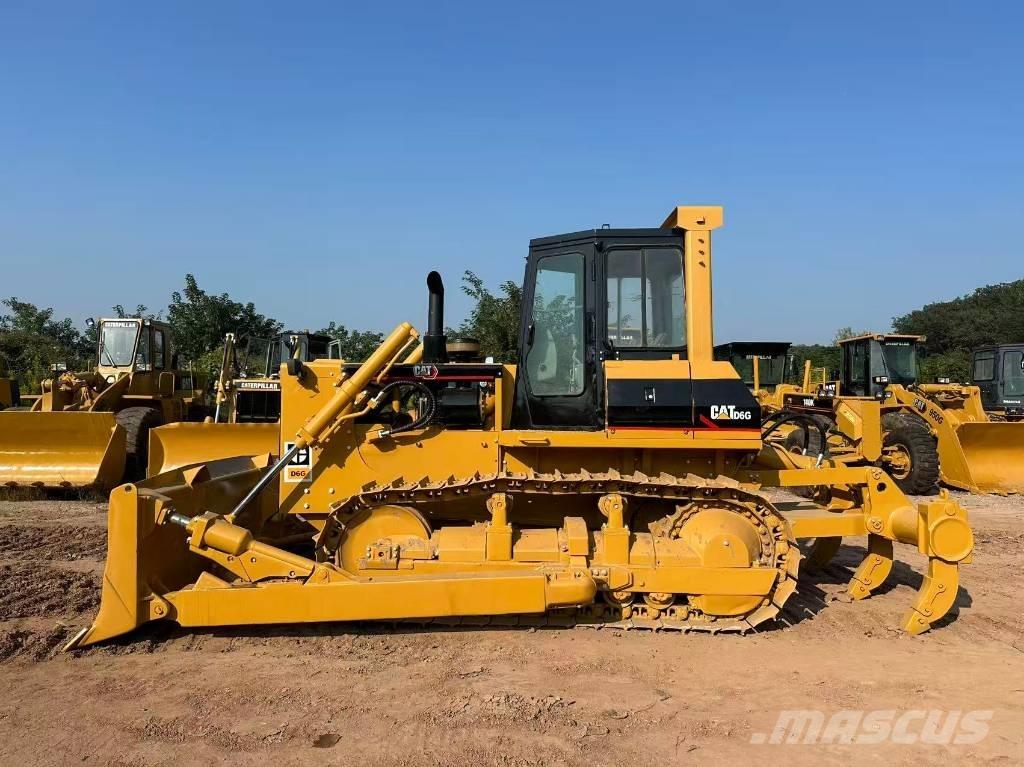 CAT D6G Гусеничні бульдозери