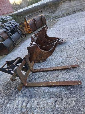 SB Grävtillbehör Ковші