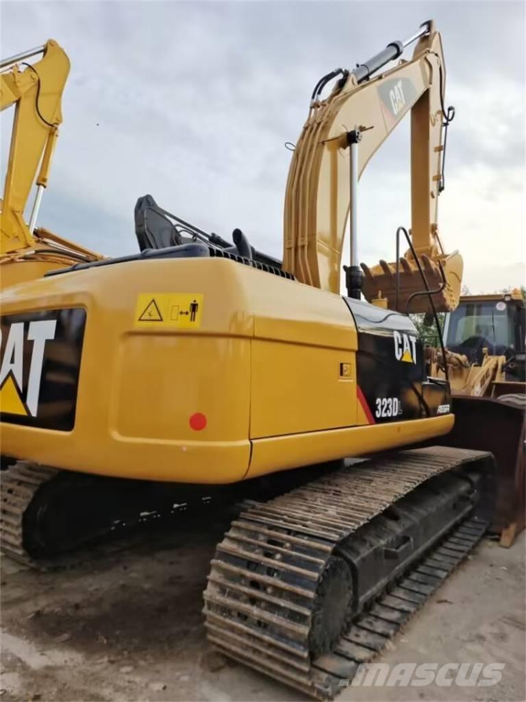 CAT 323 GC Гусеничні екскаватори