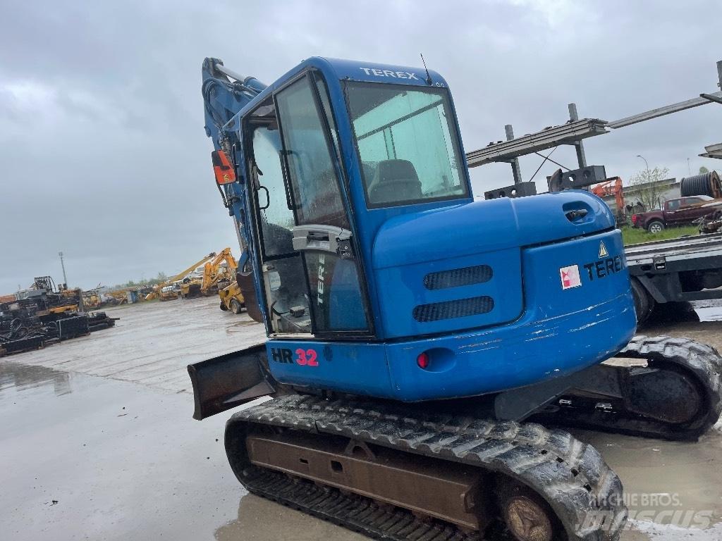 Terex HR 32 Середні екскаватори 7т. - 12т.