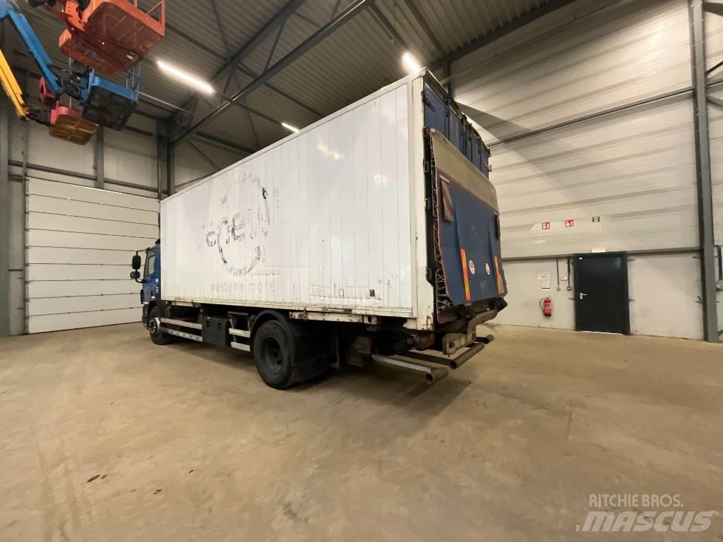 DAF CF 75.310 Фургони