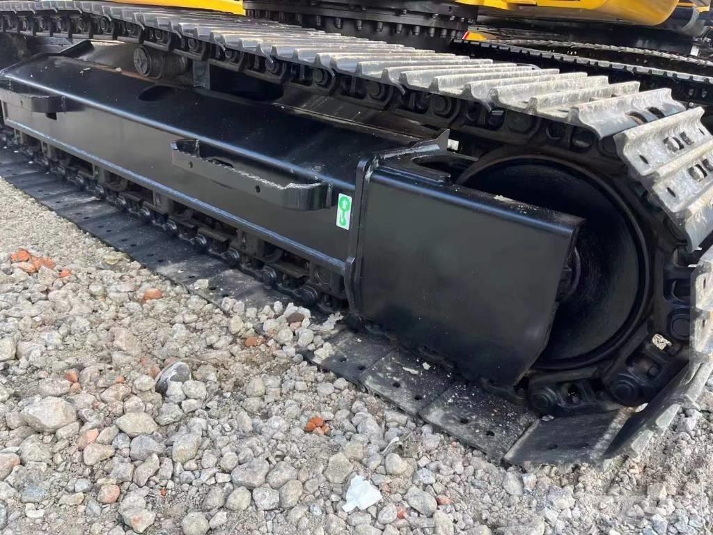 CAT 313 Гусеничні екскаватори