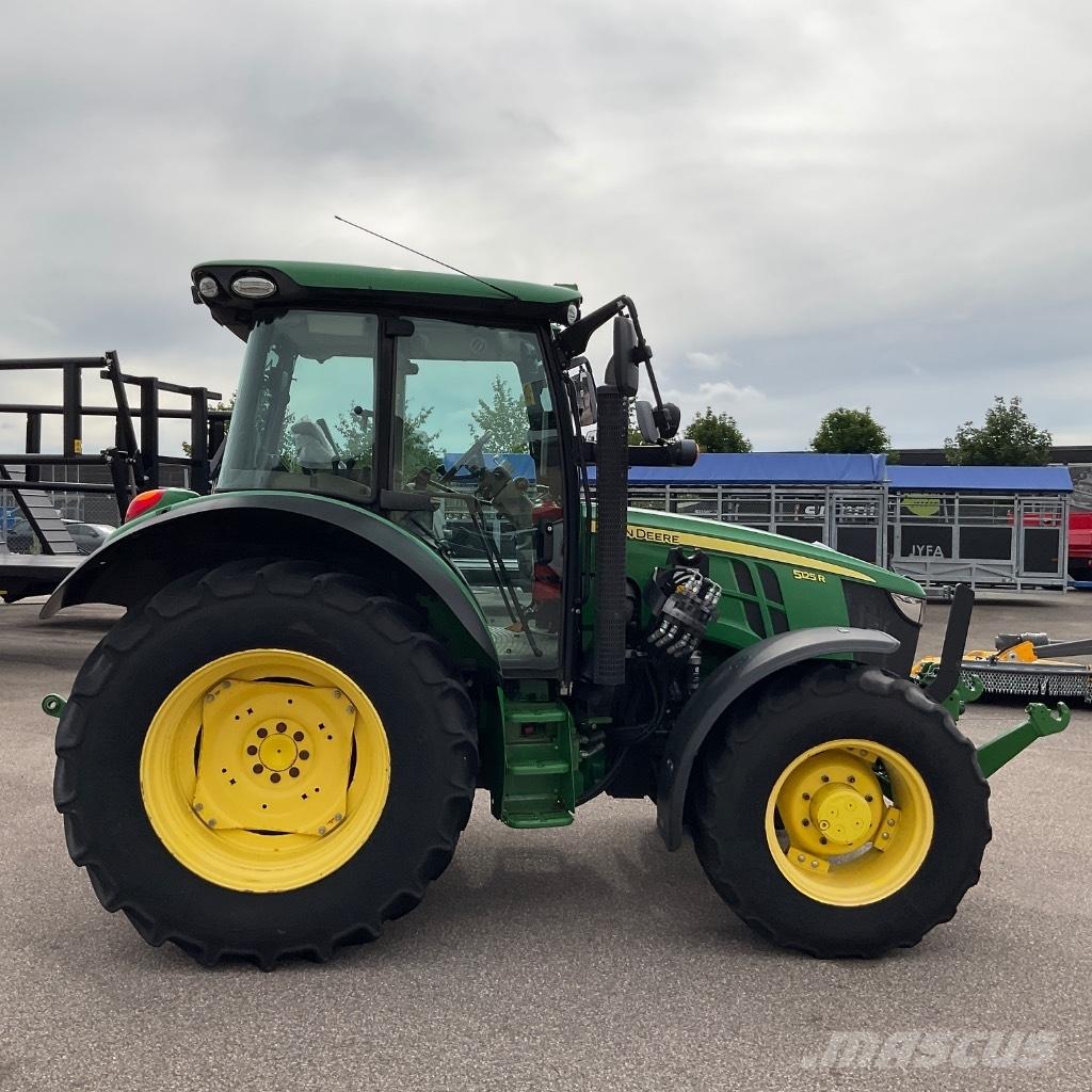 John Deere 5125R Трактори