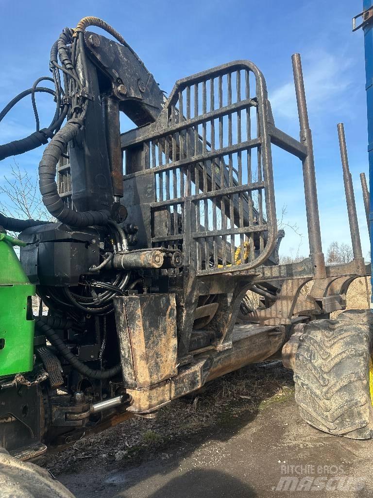 John Deere 1010 E Форвардери