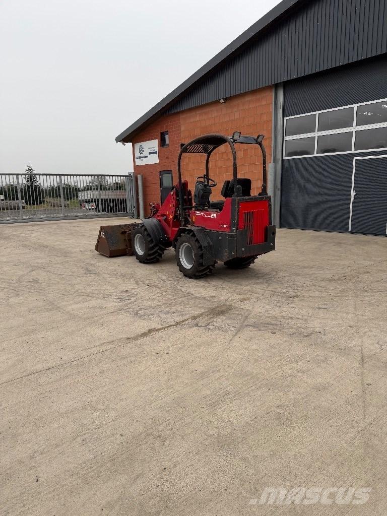 Thaler 2138K Фронтальні навантажувачі