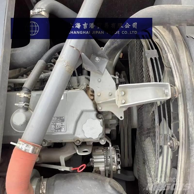 Hitachi ZX 360 Гусеничні екскаватори