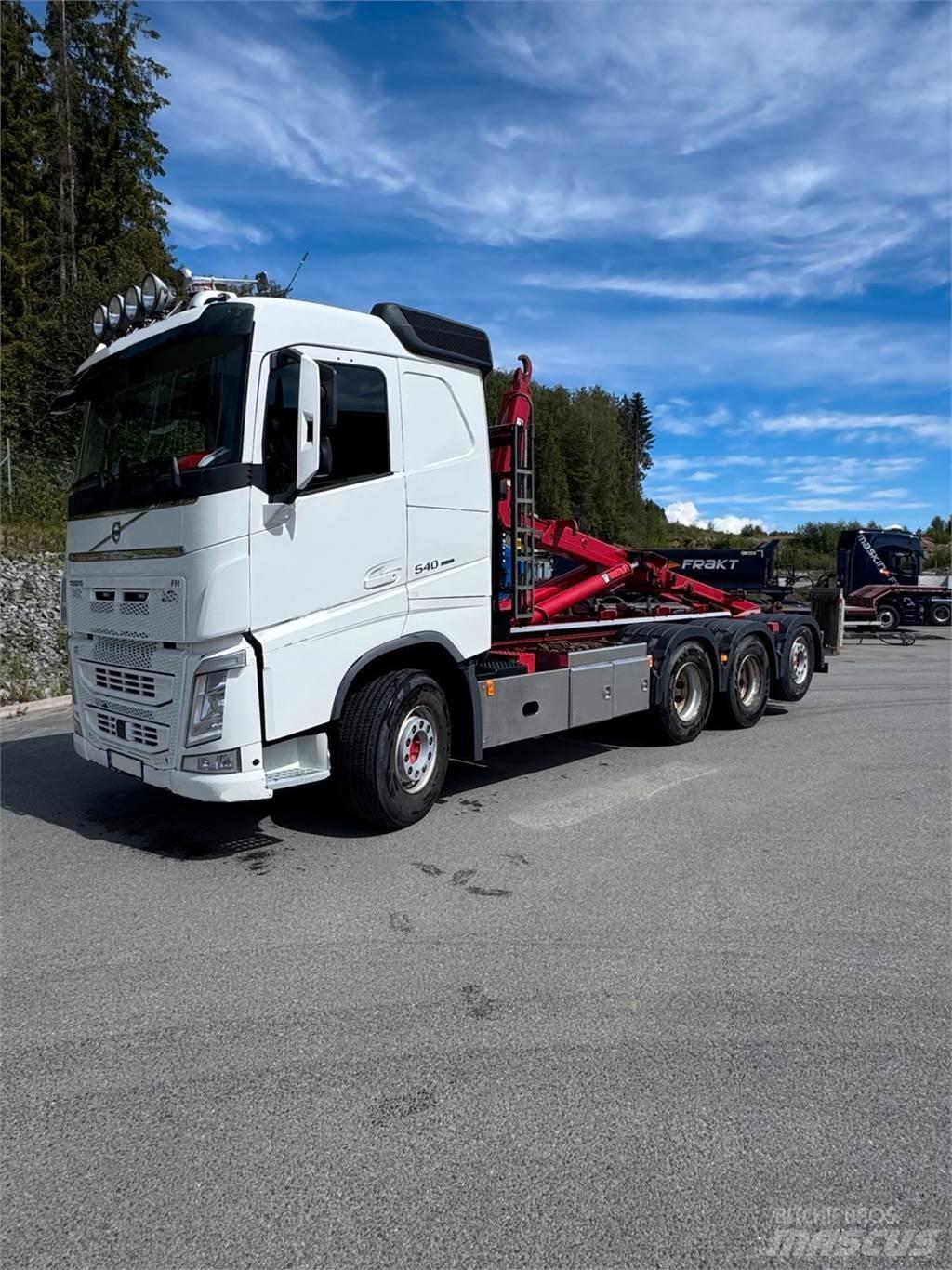 Volvo FH 540 8X4 Вантажівки з гаковим підйомом