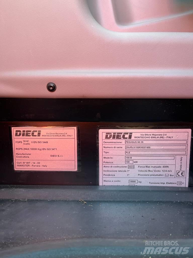 Dieci Pegaus 50.25 Телескопічні навантажувачі