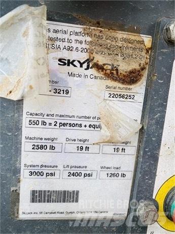 SkyJack SJ 3219 Підйомники-ножиці
