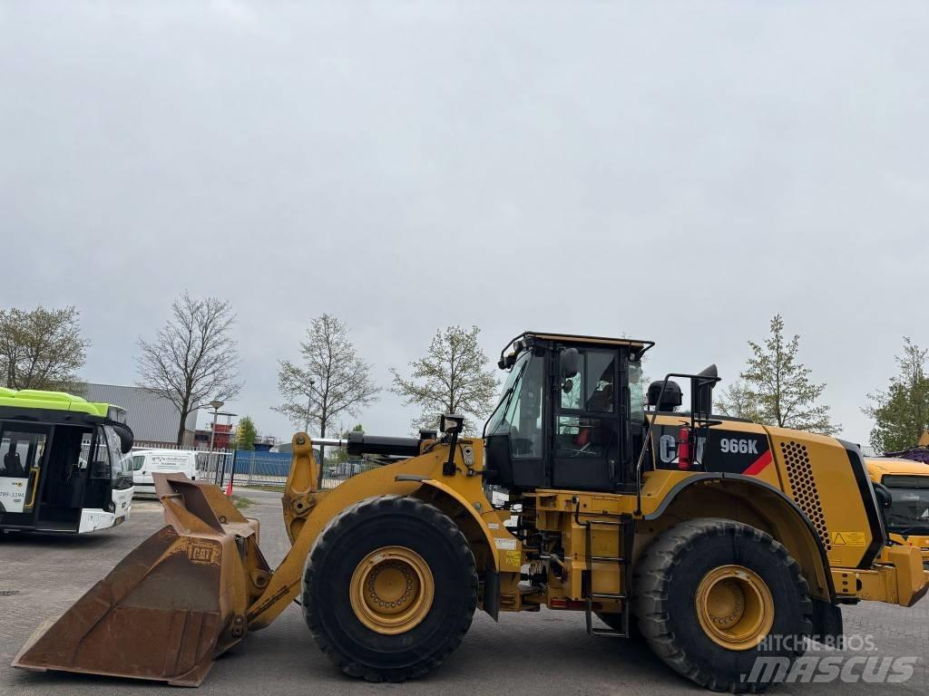 CAT 966 K Фронтальні навантажувачі