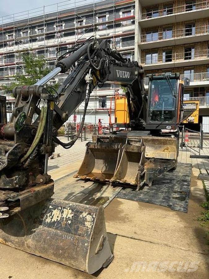 Volvo EWR150E Колісні екскаватори