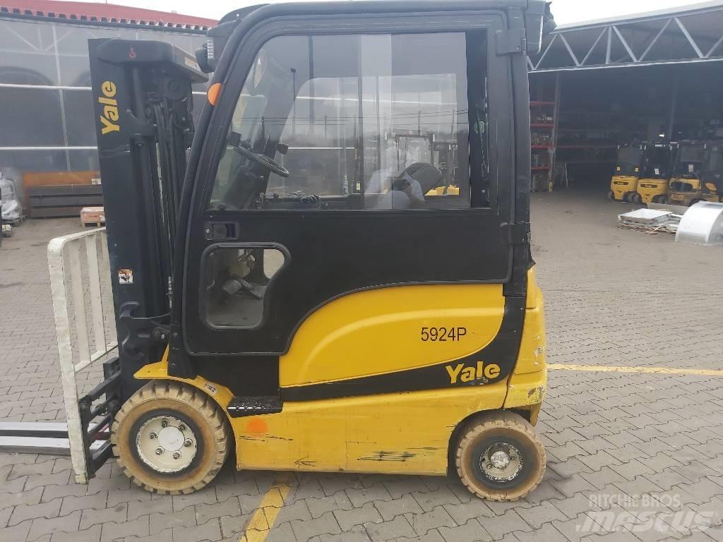 Yale ERP25VL Електронавантажувачі