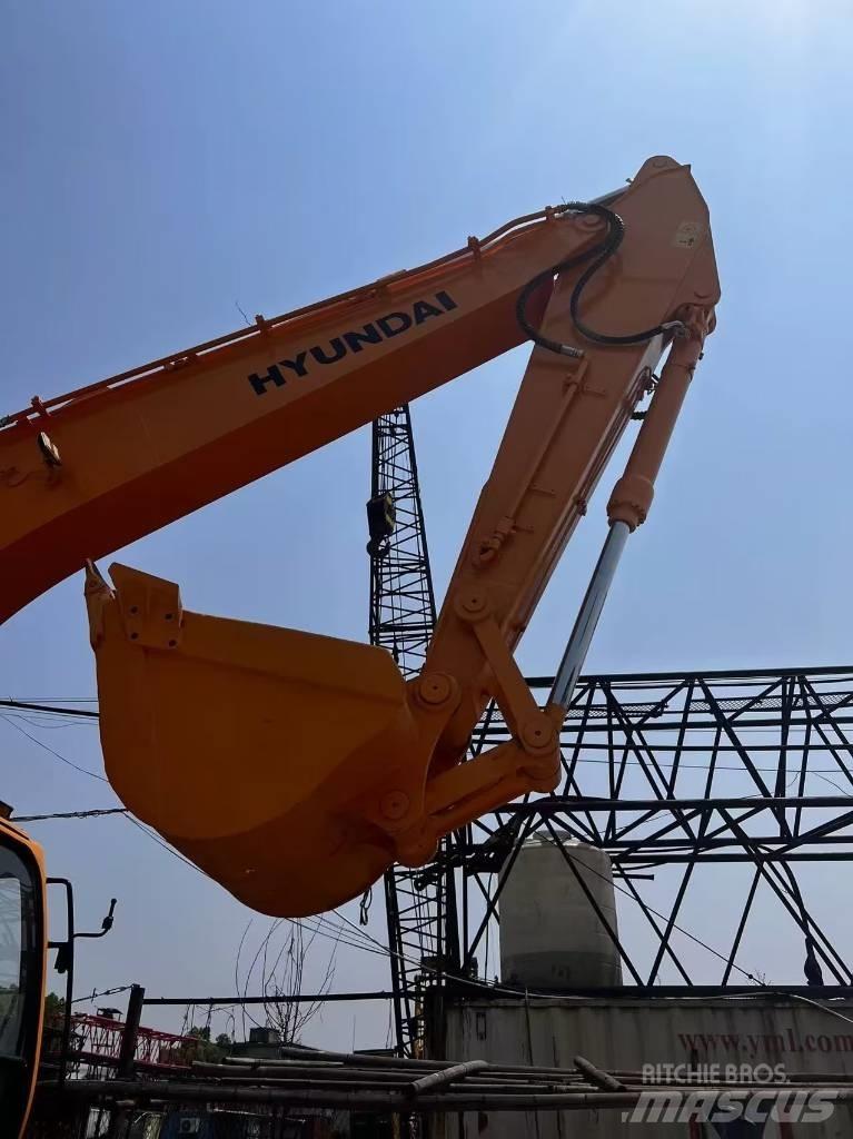 Hyundai 210w-9 Колісні екскаватори