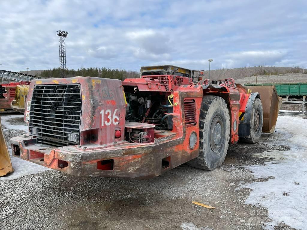 Sandvik LH 410 Підземні навантажувачі