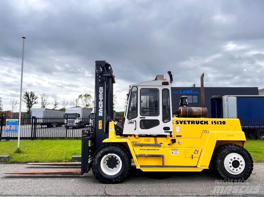 Svetruck 15 120 Дизельні навантажувачі