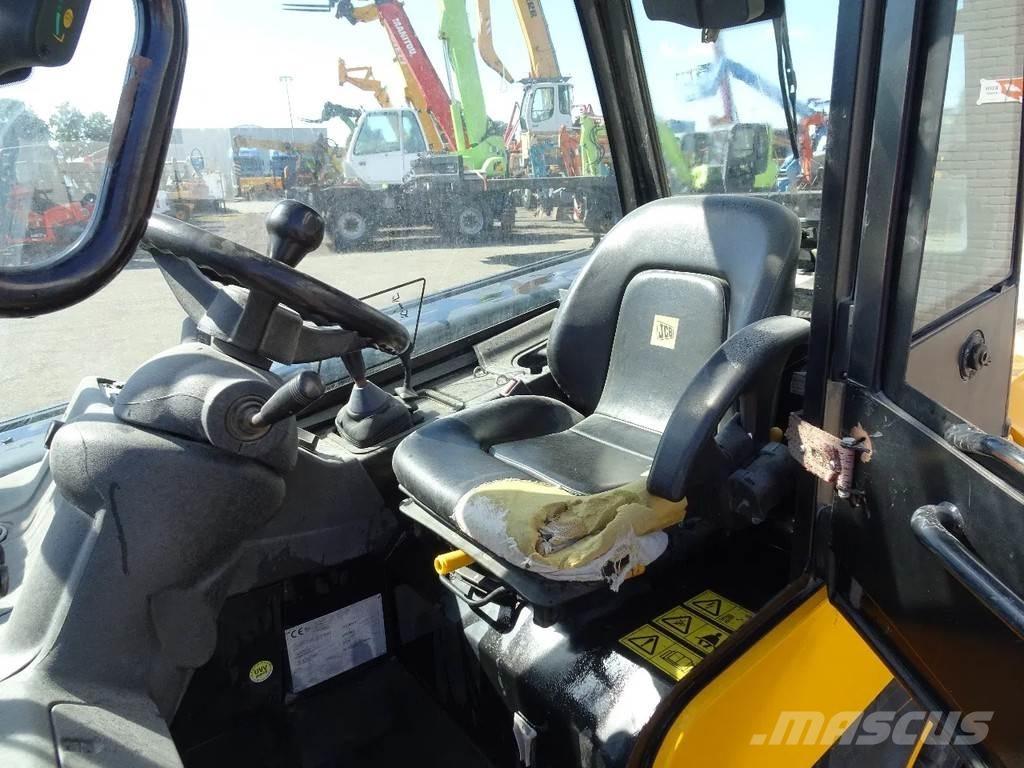 JCB TLT30D Телескопічні навантажувачі