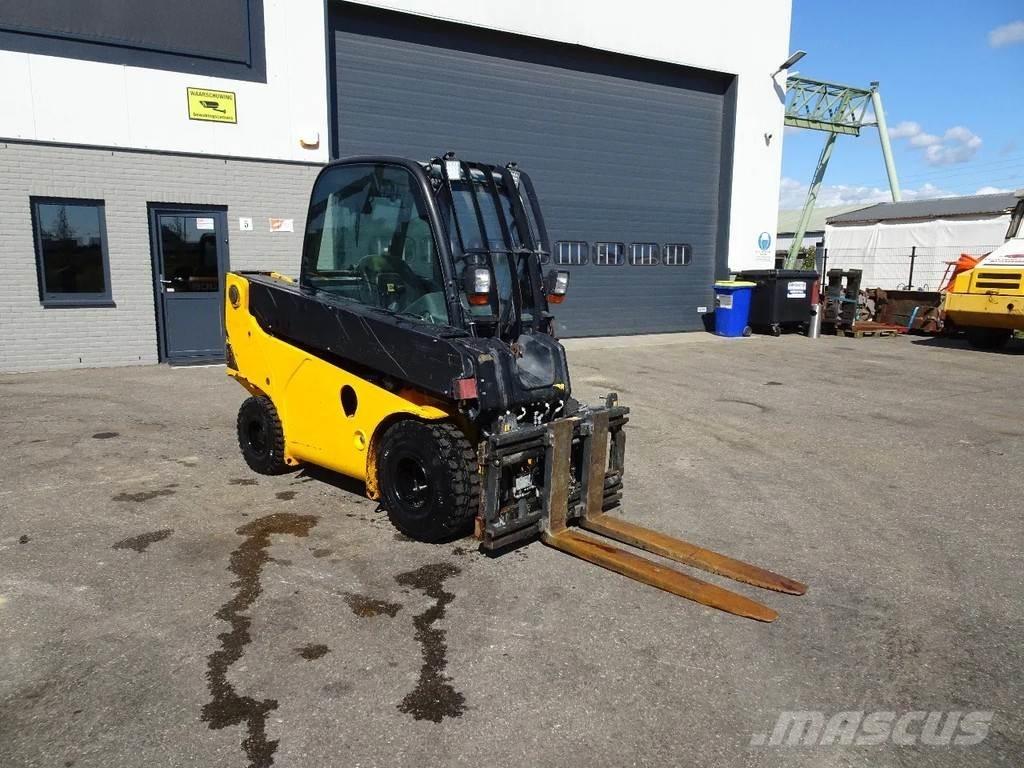 JCB TLT30D Телескопічні навантажувачі