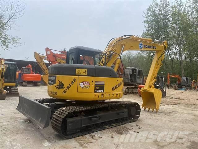 Komatsu PC128US Гусеничні екскаватори