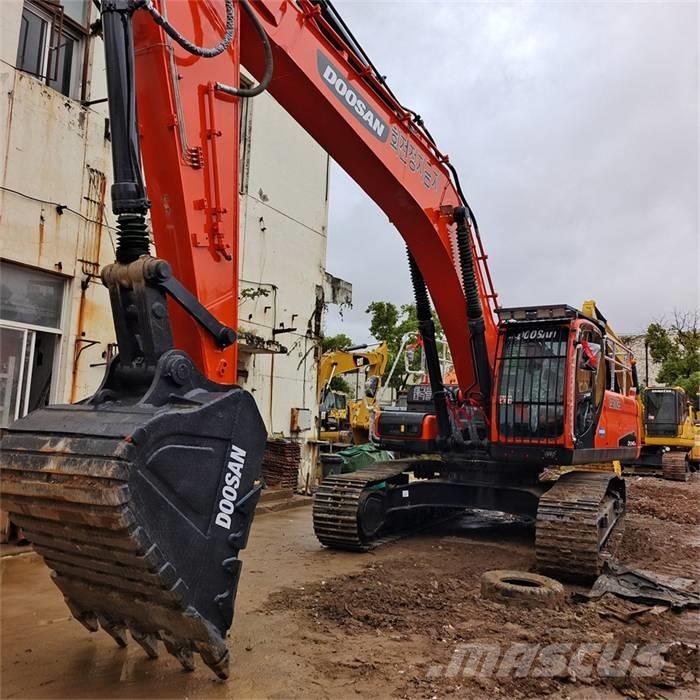 Doosan DX340LC Гусеничні екскаватори