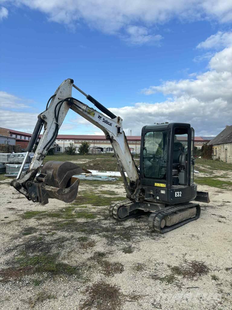 Bobcat E 32 Міні-екскаватори < 7т