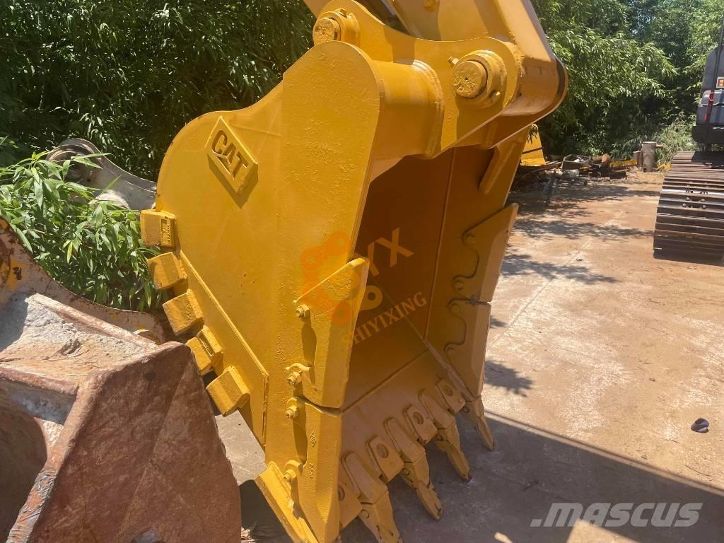 CAT CAT320GC Гусеничні екскаватори