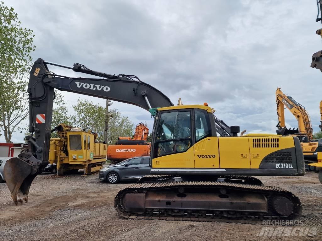 Volvo EC 210 C L Гусеничні екскаватори