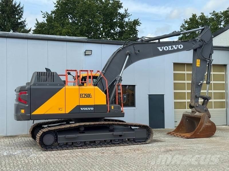 Volvo EC 250 EL Гусеничні екскаватори