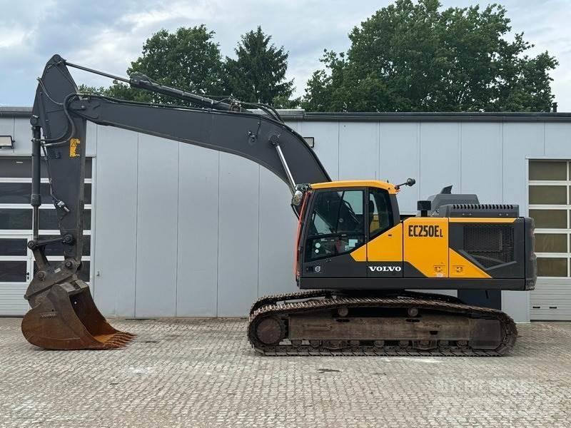 Volvo EC 250 EL Гусеничні екскаватори