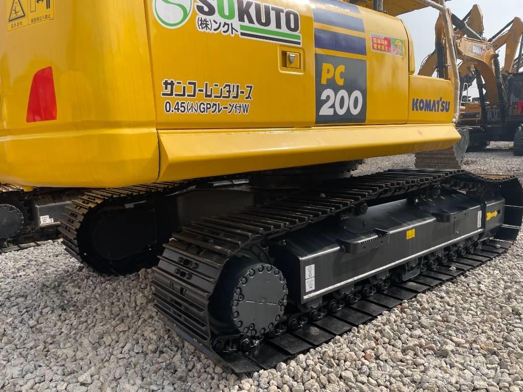 Komatsu PC 200 Гусеничні екскаватори
