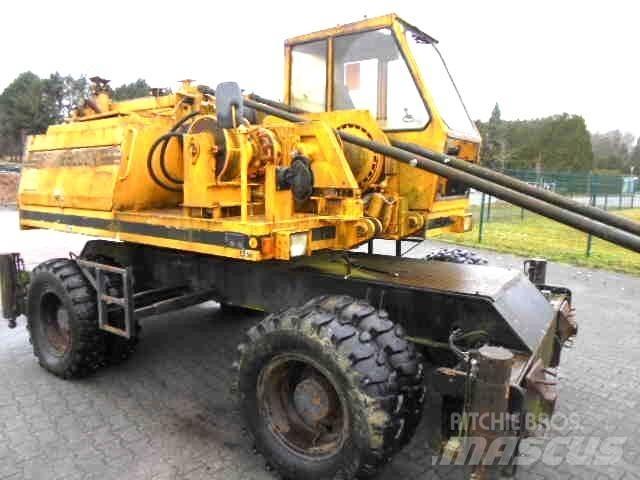 Sennebogen S 612 M Екскаватори-драглайни