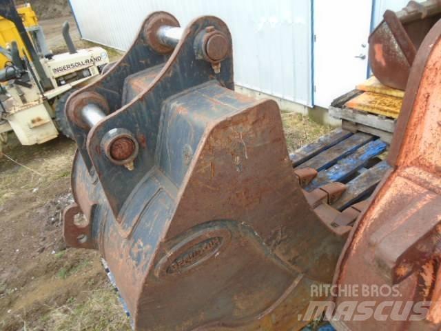 Komatsu PC 200 LC-8 Гусеничні екскаватори