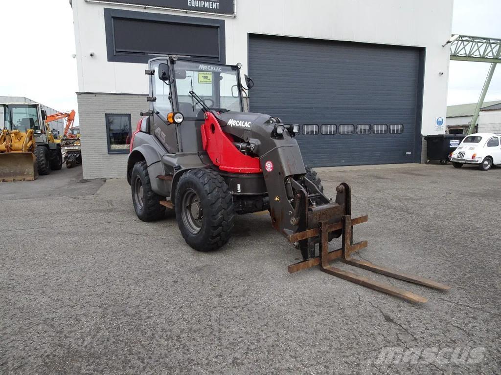 Mecalac AS700 Фронтальні навантажувачі