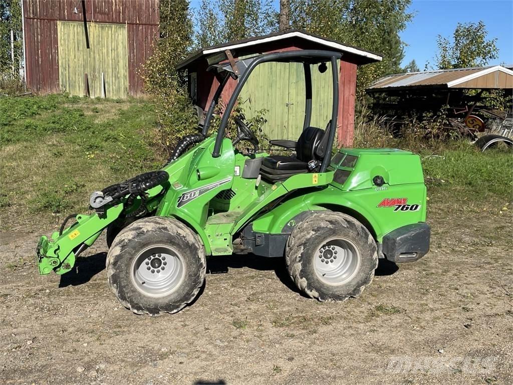 Avant 760i Малі навантажувачі