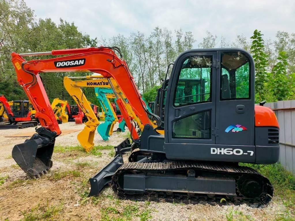 Doosan DH 60-7 Міні-екскаватори < 7т