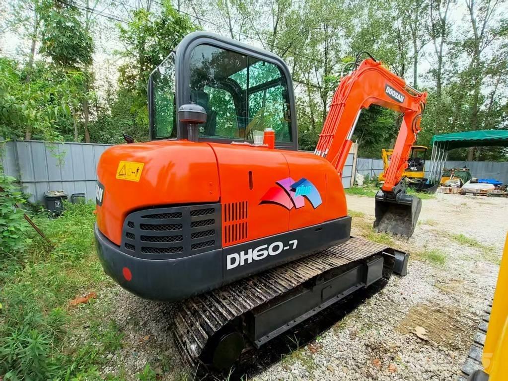 Doosan DH 60-7 Міні-екскаватори < 7т