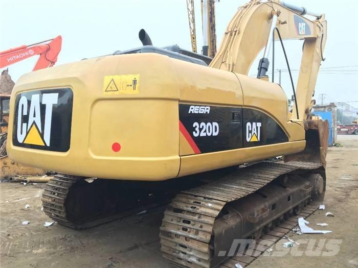 CAT 320 D Гусеничні екскаватори