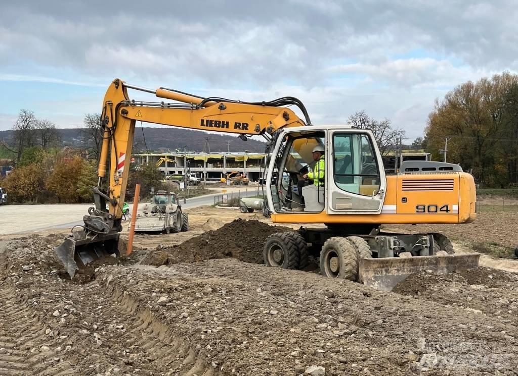 Liebherr A-904 900 Колісні екскаватори