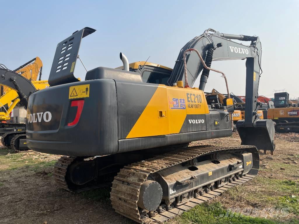 Volvo EC 210 Гусеничні екскаватори