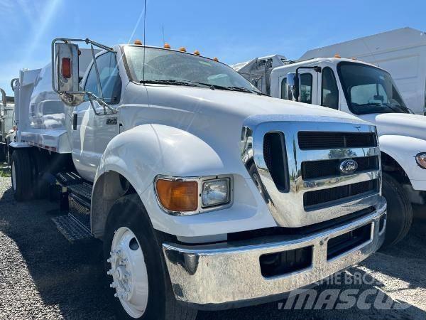 Ford F 750 Сміттєвози