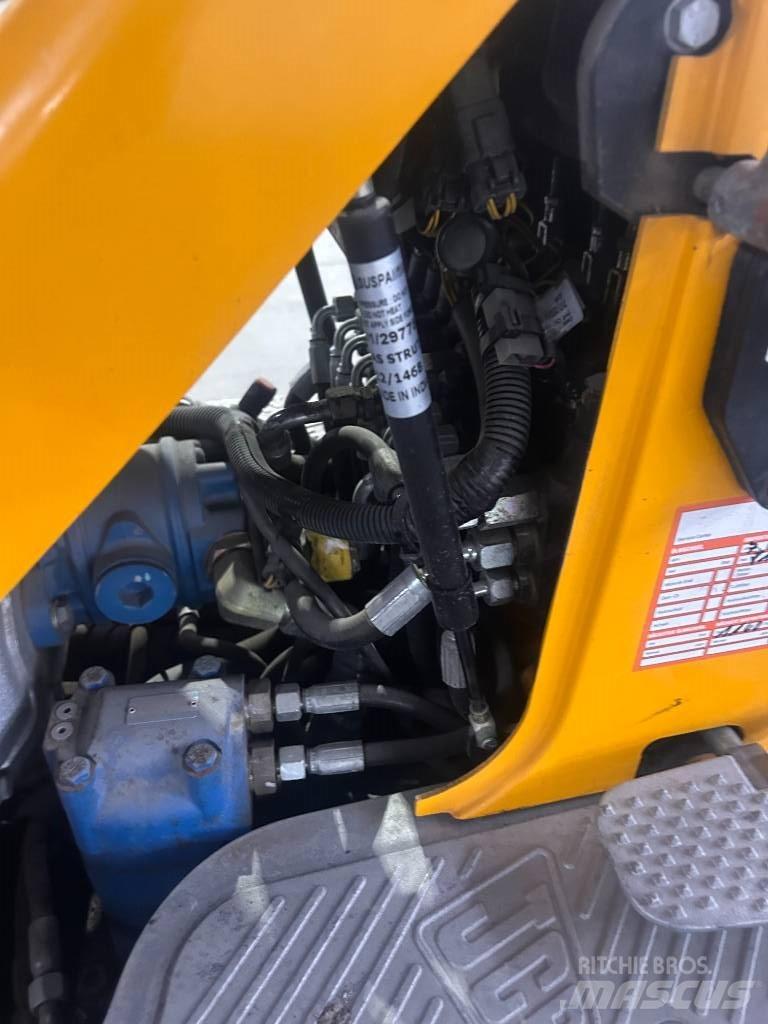 JCB 8010 CTS Міні-екскаватори < 7т