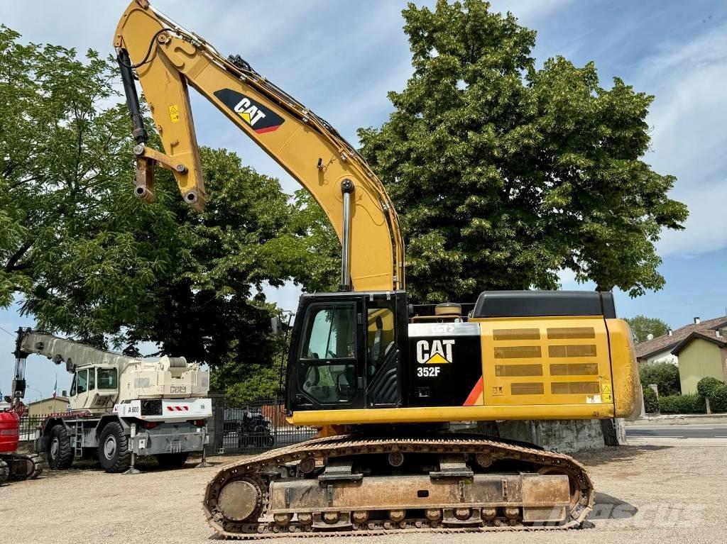CAT 352 F Гусеничні екскаватори