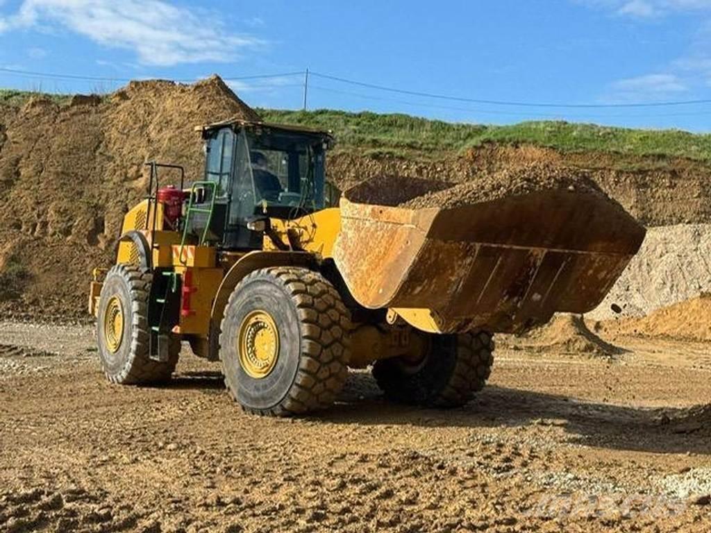 CAT 980M - Фронтальні навантажувачі